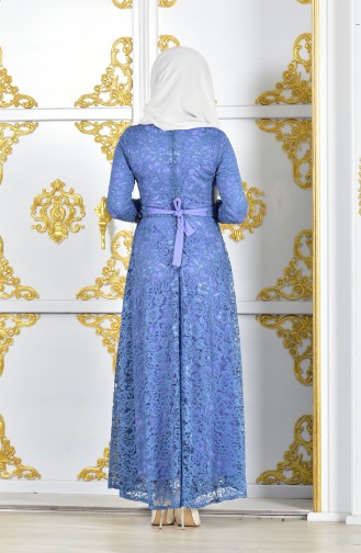 فستان سهرة بتصميم من الدانتيل مُزين بالؤلؤ 1009-01 لون نيلي 1009-01