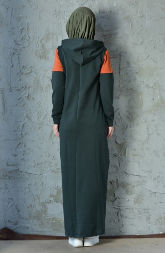فستان رياضي بتصميم موصول بقبعة 8252-01 لون اخضر كاكي 8252-01