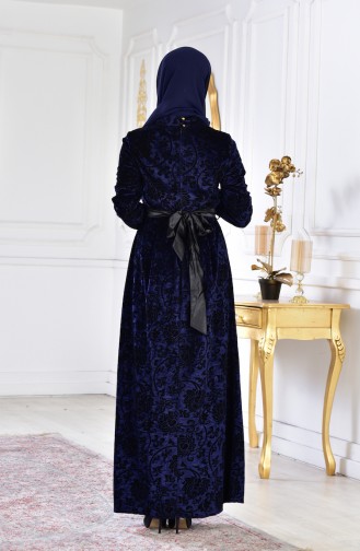 Large Size Brooch Velvet Dress 2135-01 Parlament 2135-01