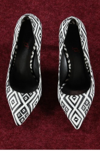 Marjin Batiz Topuklu Ayakkabı Siyah Beyaz