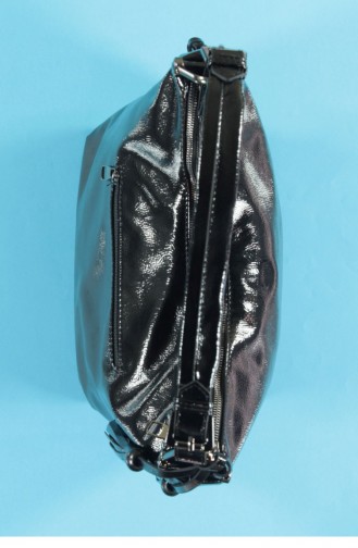 مارجن هافيت حقيبة يومية بتصميم جلد لامع لون أسود 18K00024SN0604_003