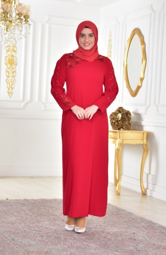فستان سهرة يتميز بتفاصيل من الدانتيل بمقاسات كبيرة 1112-01 لون احمر 1112-01