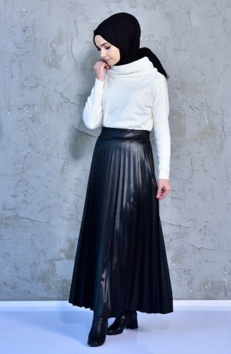 Pleated Flared Skirt 2077A-01 Black 2077A-01