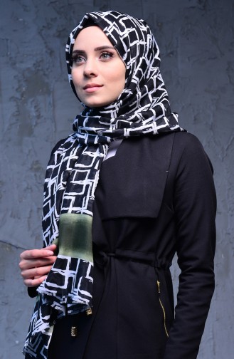 شال بتصميم مُطبع 109-112 لون اسود واخضر 109-112