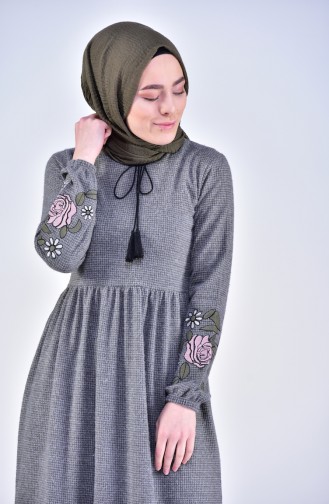 Grün Hijab Kleider 4025-02