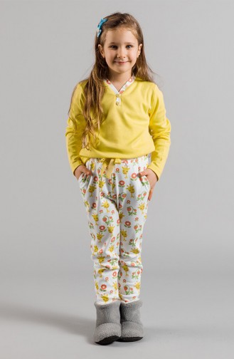 Desenli Sarı Düğmeli Kız Çocuk Pijama Takımı 17KCP0028	Sarı