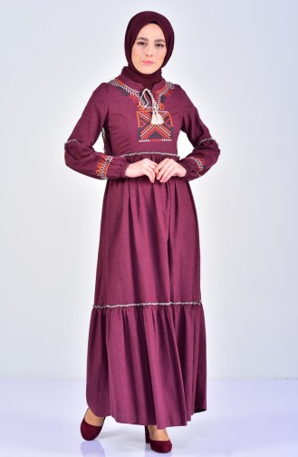 فستان بتفاصيل مُطرزة 2004-02 لون خمري 2004-02