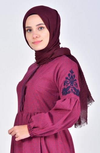 فستان مُطرز عند اكمام 2033-02 لون احمر 2033-02