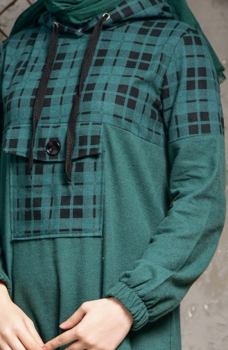 واي إن إس فستان بتصميم موصول بقبعة4046-02 لون أخضر زمردي 4046-02