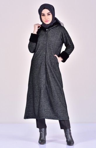 Winterliche Cape mit Pelz 99172-05 Schwarz 99172-05