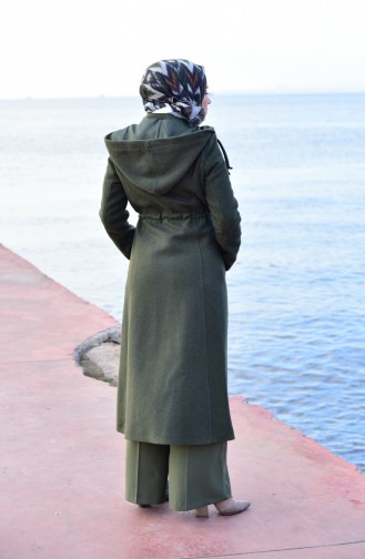 معطف جوخ بتصميم مزموم عند الخصر 71199-03 لون أخضر كاكي 71199-03
