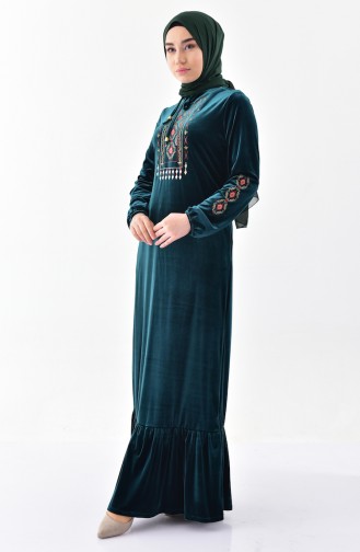 فستان مخمل بتفاصيل مُطرزة 2073-05 لون اخضر زُمردي 2073-05