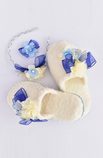 Blue Maternity Crown and Slippers 1