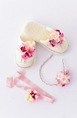 Pink Maternity Crown and Slippers 2