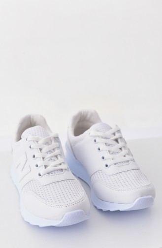 White Sport Shoes 0776