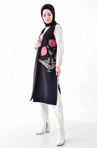 Black Waistcoats 8432A-01