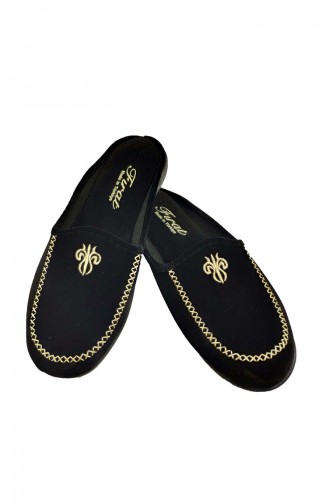 Black Woman home slippers 12