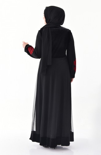 فستان مخمل بتصميم مُطبع مزين بأحجار لامعة بمقاسات كبيرة 40329-04 لون أسود وقرميدي 40329-04