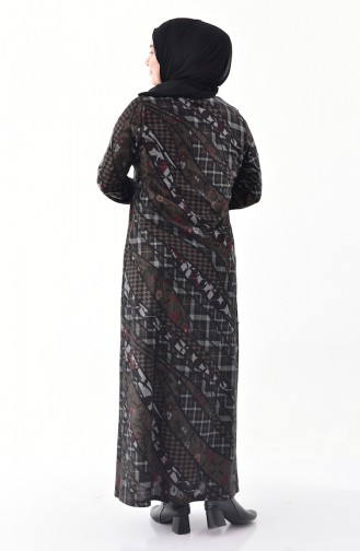 فستان بتصميم مُطبع بأحجار لامعة و بمقاسات كبيرة 4883-03 لون بني مائل للرمادي 4883-03