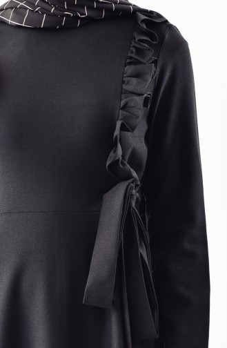 زين فستان بتصميم حزام للخصر مُزين بالكشكش 0213-01 لون أسود 0213-01
