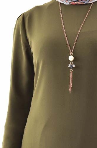 سويد فستان كريب بتصميم مُزين بقلادة 4023-09 لون أخضر كاكي 4023-09