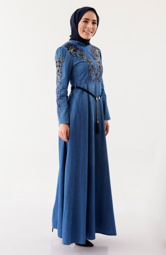 مس فالي فستان جينز بتصميم حزام للخصر 8905-01 لون أزرق جينز 8905-01