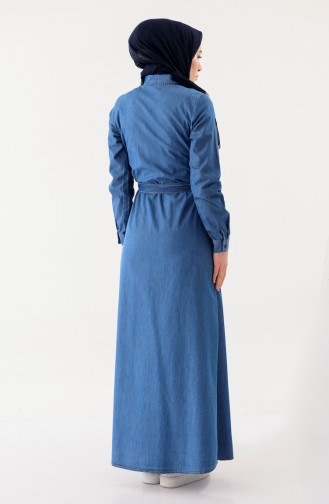 فستان جينز بتفاصيل مُطرزة وحزام 1904-01 لون ازرق جينز 1904-01