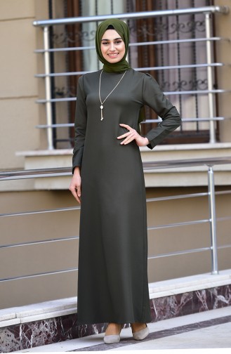 Kleid mit Halskette 4508-04 Dunkel Khaki 4508-04