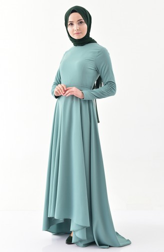 بيزلايف فستان غير متماثل الطول بتصميم حزام للخصر 4250-03 لون أخضر فاتح 4250-03