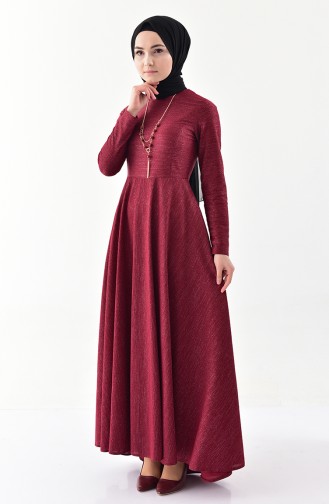 بيزلايف فستان لامع بتصميم مُزين بقلادة 4269-02 لون خمري 4269-02