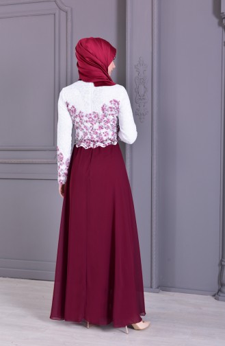 فستان سهرة بتصميم مُطبع باحجار لامعة 0165-02 لون ابيض وخمري 0165-02