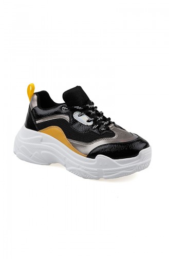 حذاء رياضي نسائي  61126-02 لون أسود و أصفر 61126-02
