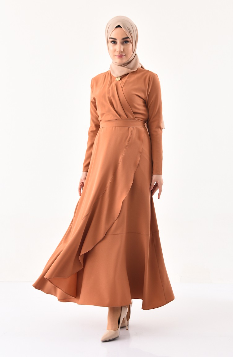 Brooch Detailed Belted Dress 000402 Tobacco 000402 Sefamerve