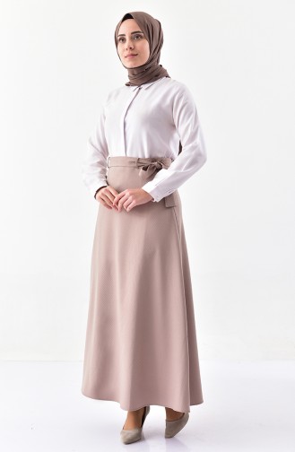 تنورة كلوش بتصميم حزام للخصر 7001-02 لون بني مائل للرمادي 7001-02