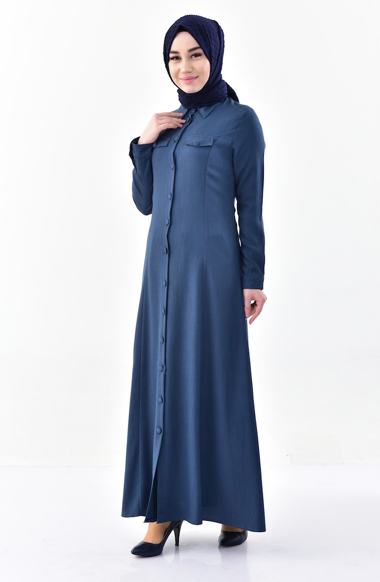 buttoned abaya