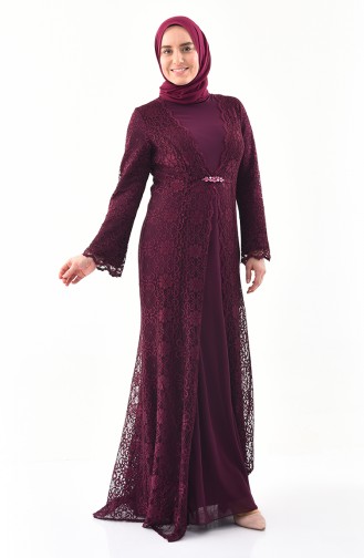 فستان سهرة بتفاصيل من الدانتيل وياقة سبعة وبمقاسات كبيرة 1297-01 لون ارجواني 1297-01