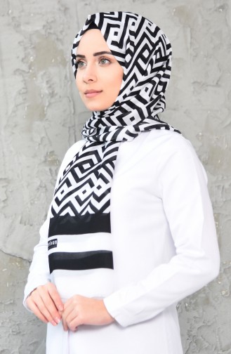 Modern Patterned Shawl 117-126 White Black 117-126