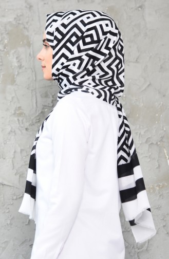 Modern Patterned Shawl 117-126 White Black 117-126