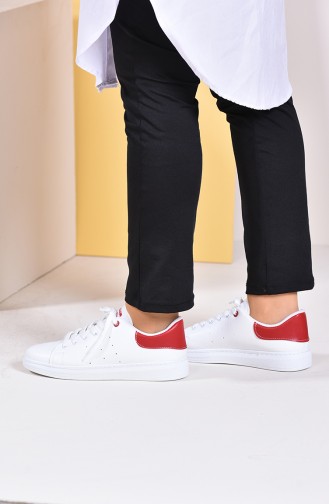 حذاء رياضي نسائي 2019-01 لون أبيض و أحمر 2019-01
