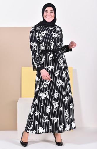 فستان فيسكوز بتصميم مُطبع وبمقاسات كبيرة 4477D-01 لون اسود 4477D-01
