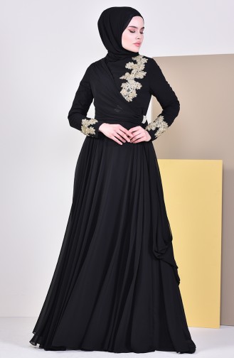  Abendkleid mit Brosche 6005-02 Schwarz 6005-02