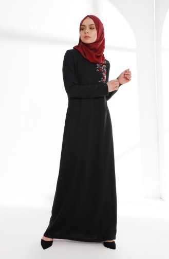 فستان بتفاصيل مُطرزة 5013-01 لون أسود 5013-01