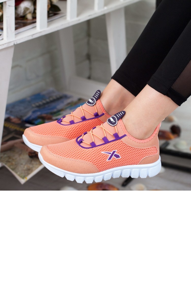Salmon coloured shoes top