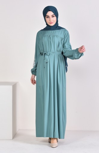 Minahill Kolu Nakışlı Büzgülü Elbise 10123-07 Çağla Yeşili