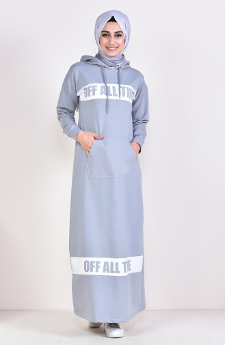 فستان رياضي بتصميم مُطبع 9051-01 لون أزرق فاتح مائل للرمادي 9051-01
