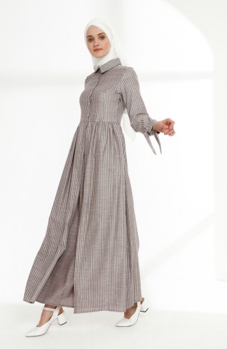 فستان موصول بقطعة مُزين بتفاصيل عند الأكمام 9015-05 لون خمري 9015-05