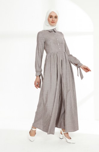 فستان موصول بقطعة مُزين بتفاصيل عند الأكمام 9015-05 لون خمري 9015-05
