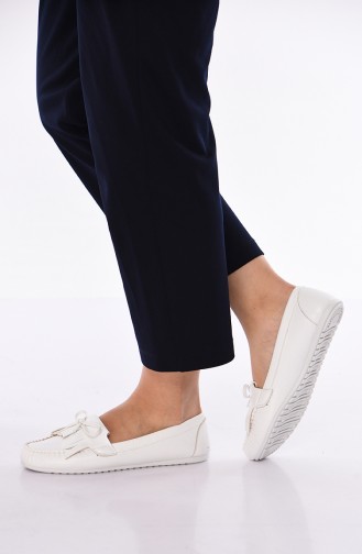 White Women`s Flats 125-04