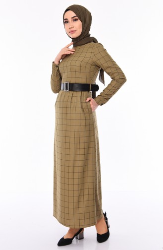 فستان بتصميم مربعات وحزام للخصر 2069-01 لون أخضر كاكي 2069-01