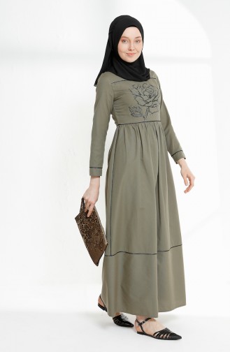 فستان مُطبع مُزين بتفاصيل من الأشرطة  9020-06 لون أخضر كاكي 9020-06